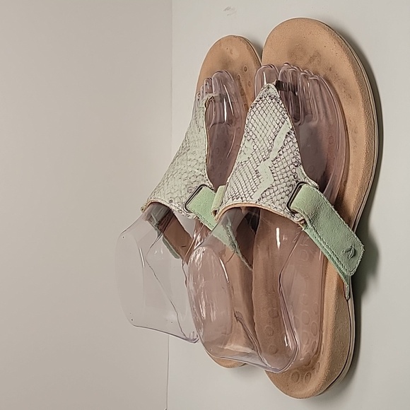 Vionic Wanda Sandals Shoes Support Orthotic Leather T-Strap Reptile Seafoam 9 - Picture 5 of 16